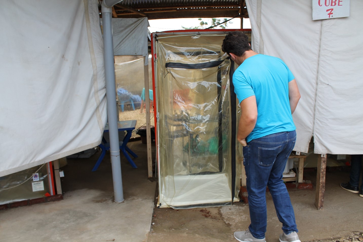 UNICEF Ambassador Donncha O'Callaghan witnesses Ebola response in DRC