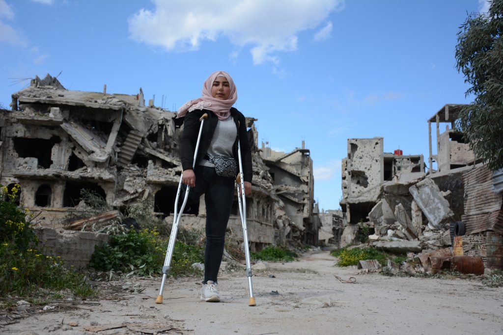 girl standing in Homs City