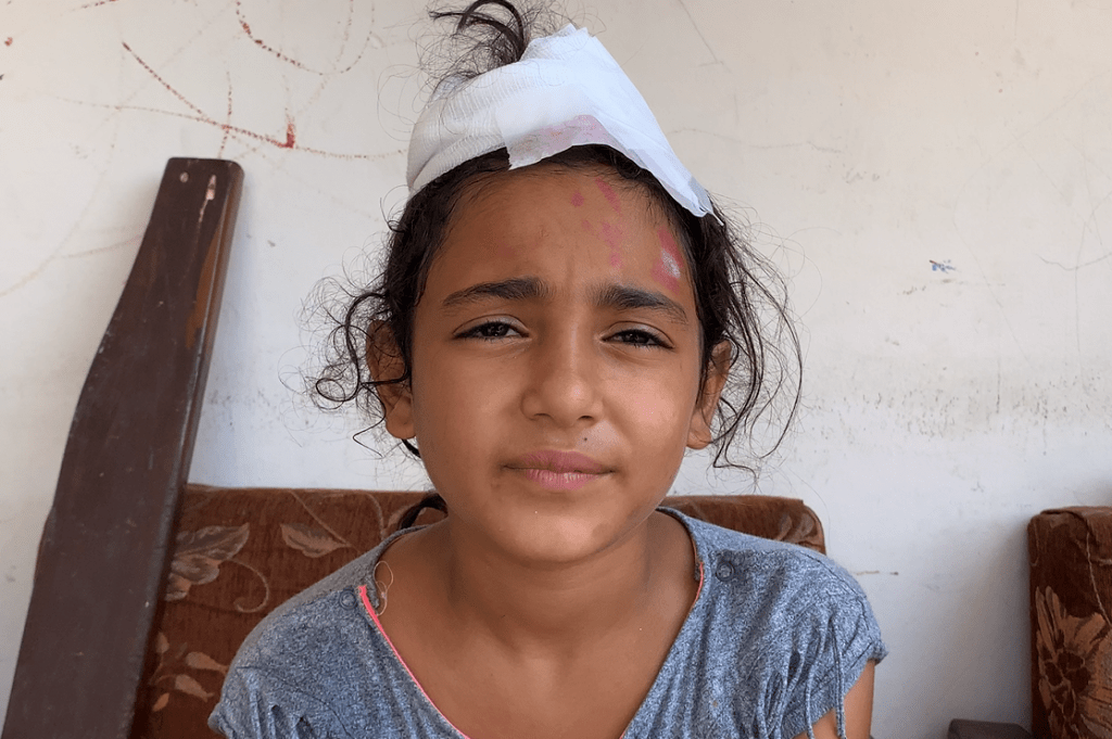 injured girl