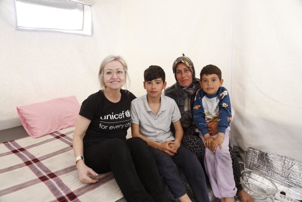 cathy kelly with syrian family
