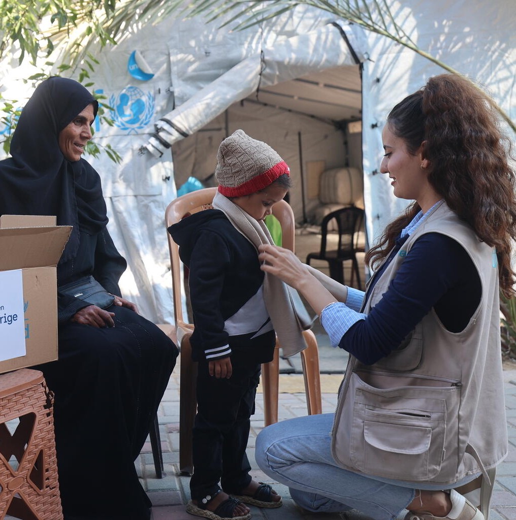 Children in Gaza need your support -through UNICEF you can provide it this Christmas.